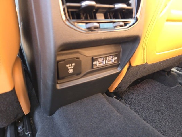 Used 2024 Jeep Grand Cherokee L Summit image 43