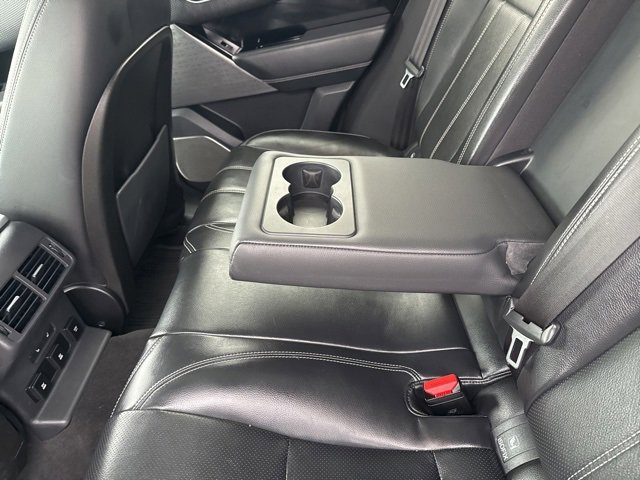 Used 2019 Land Rover Range Rover Velar R-Dynamic SE image 28