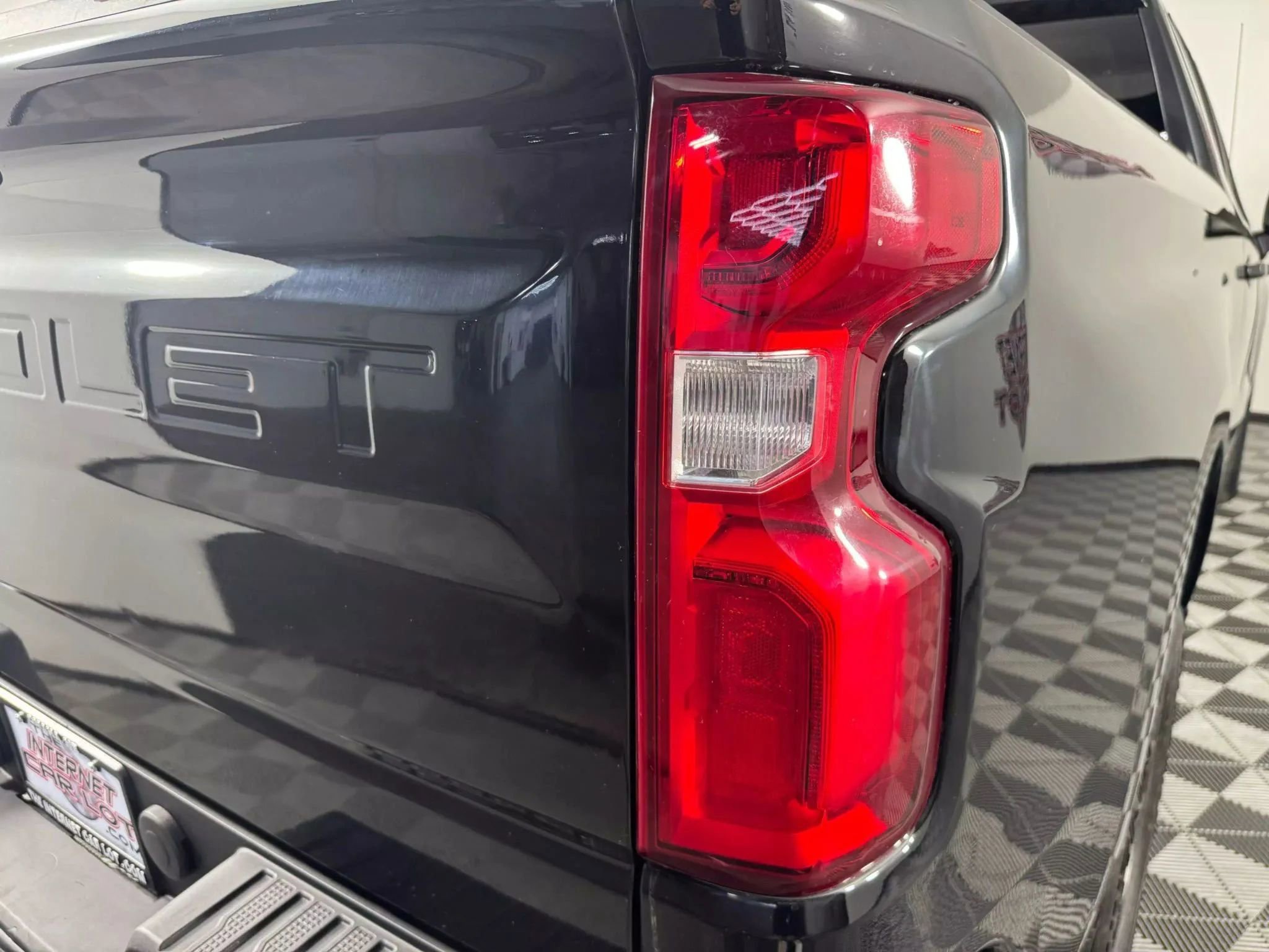 Used 2021 Chevrolet Silverado 1500 RST w/ Bed Protection Package AWD/4WD image 27