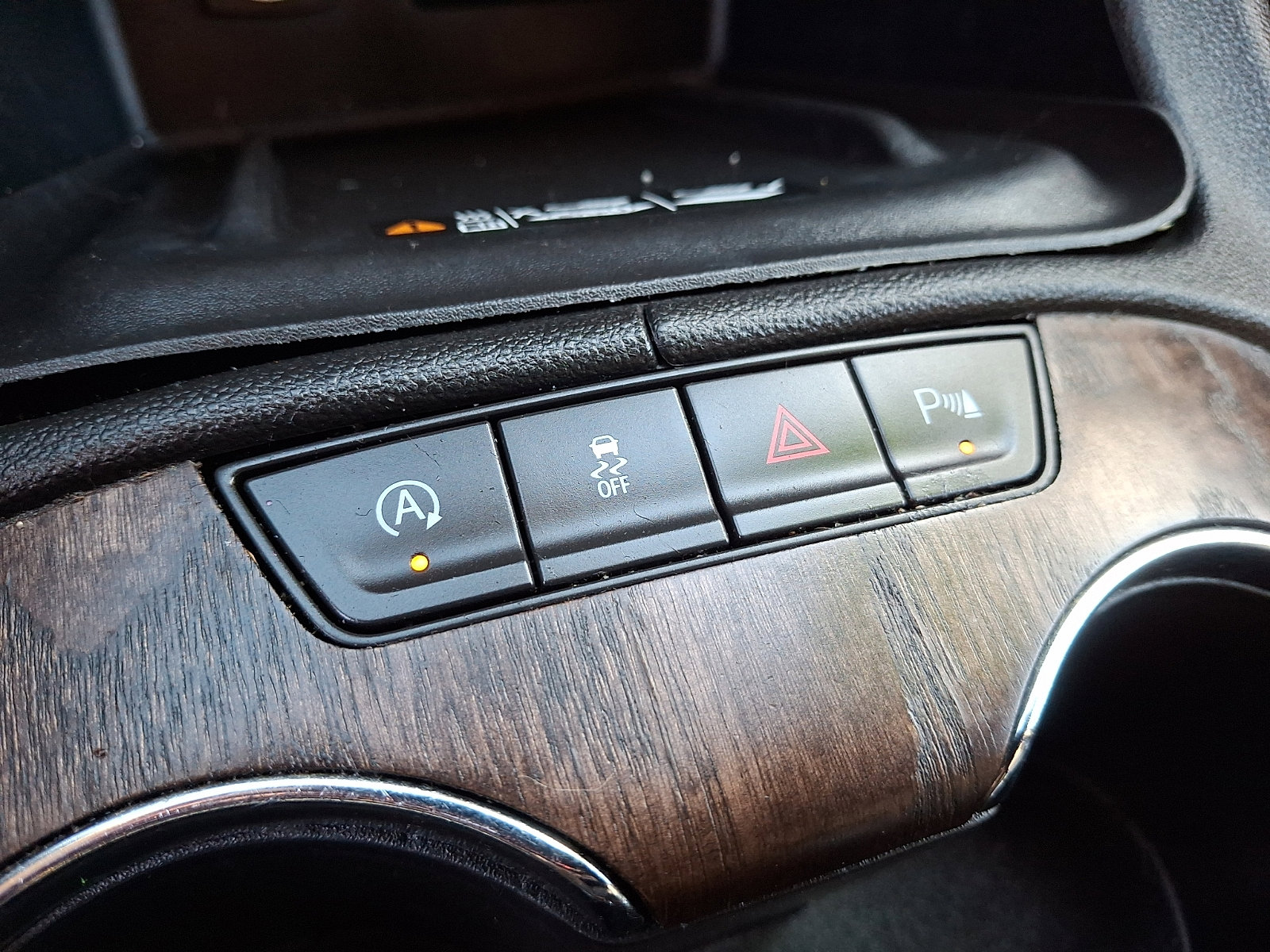 Used 2021 GMC Acadia Denali w/ Denali Technology Package image 26