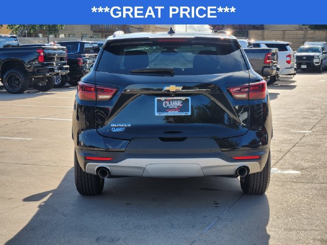 Used 2024 Chevrolet Blazer LT w/ Convenience Package FWD image 13