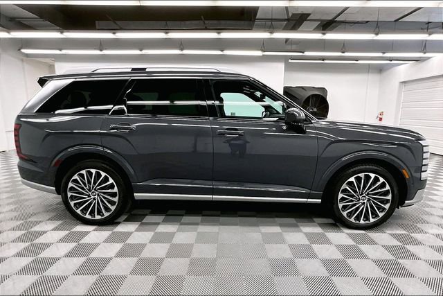Used 2026 Hyundai Palisade Calligraphy image 16