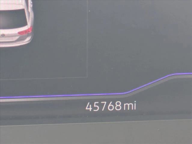 Used 2022 Volkswagen Tiguan SEL R-Line image 10