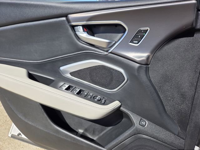 Certified 2025 Acura RDX SH-AWD image 16