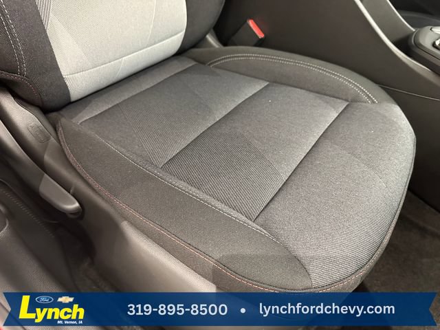 New 2026 Chevrolet Trax RS w/ Sunroof Package FWD image 8