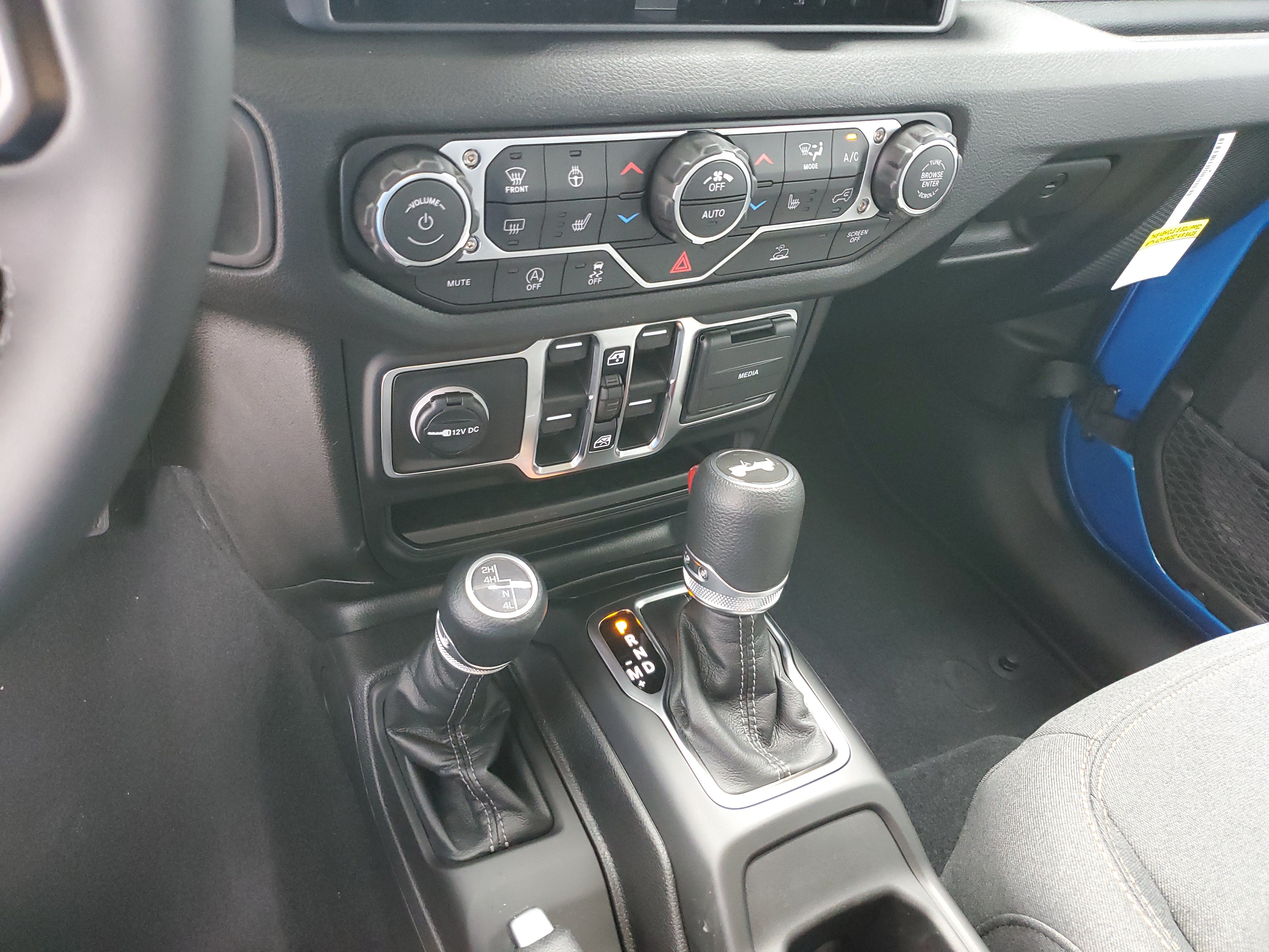 New 2026 Jeep Wrangler Unlimited Sport AWD/4WD image 12