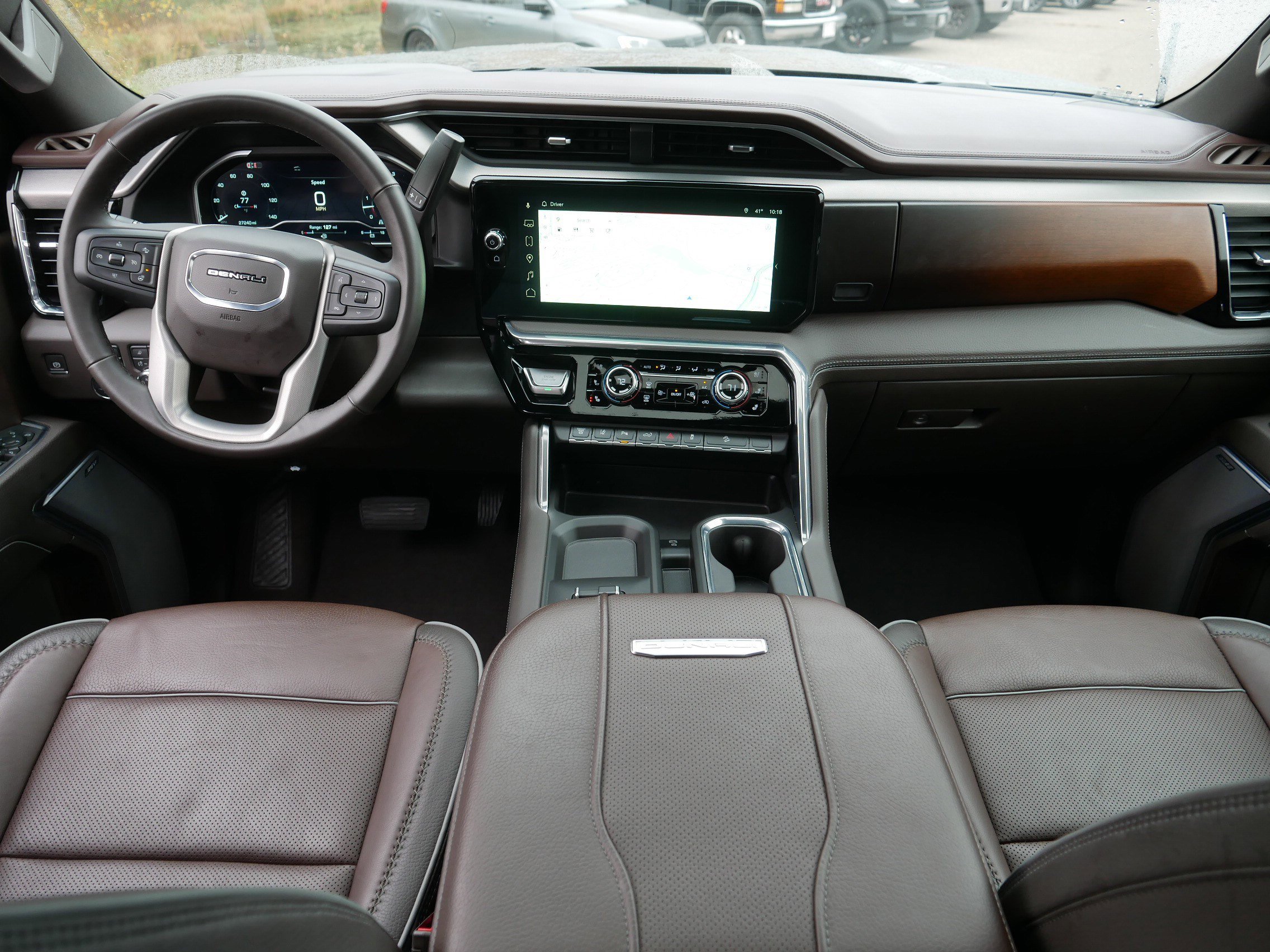 Used 2024 GMC Sierra 3500 Denali w/ Denali Reserve Package image 10