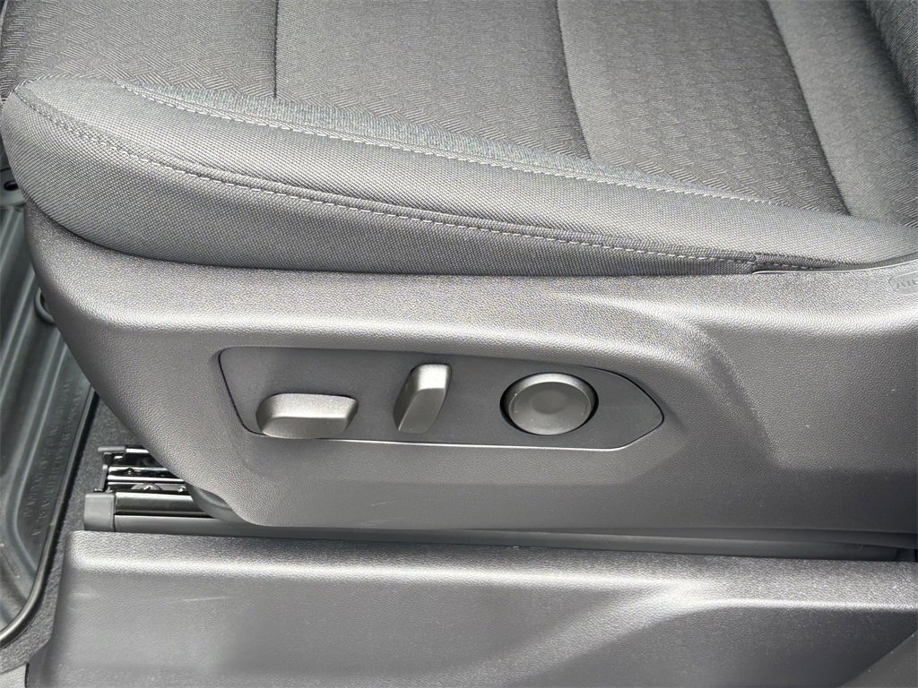 New 2026 GMC Sierra 1500 SLE w/ X31 Off-Road Package image 15