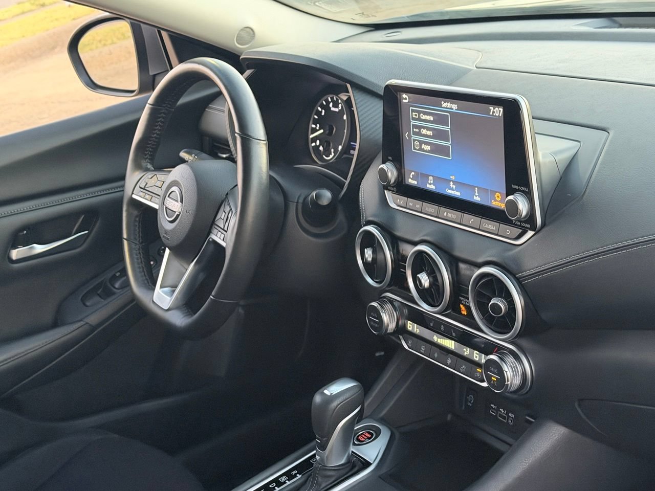 Certified 2025 Nissan Sentra SV w/ All-Weather Package FWD image 32