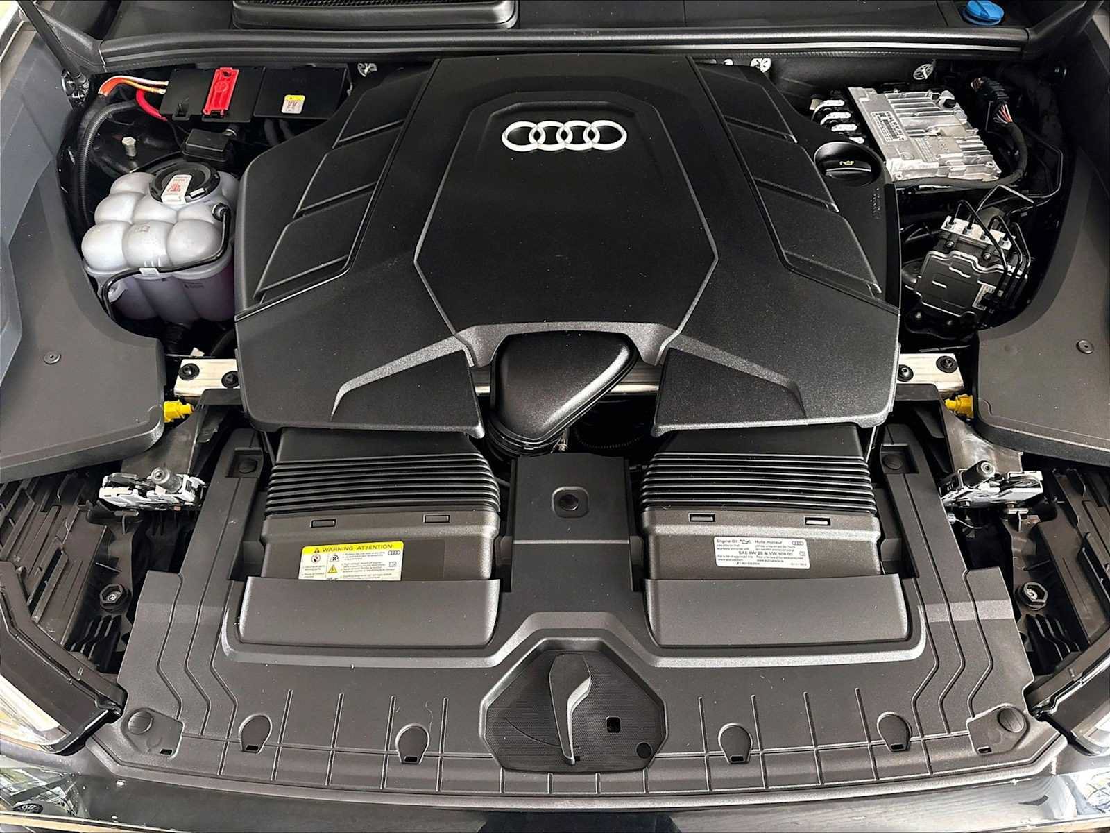 Used 2026 Audi Q8 Premium Plus AWD/4WD image 25