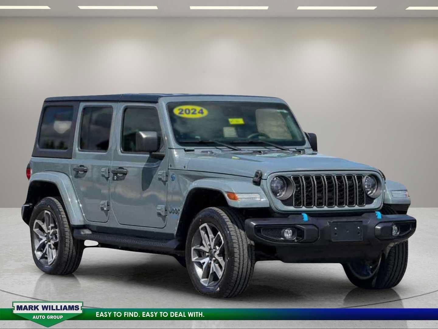 Used 2024 Jeep Wrangler Unlimited w/ Convenience Group AWD/4WD image 58