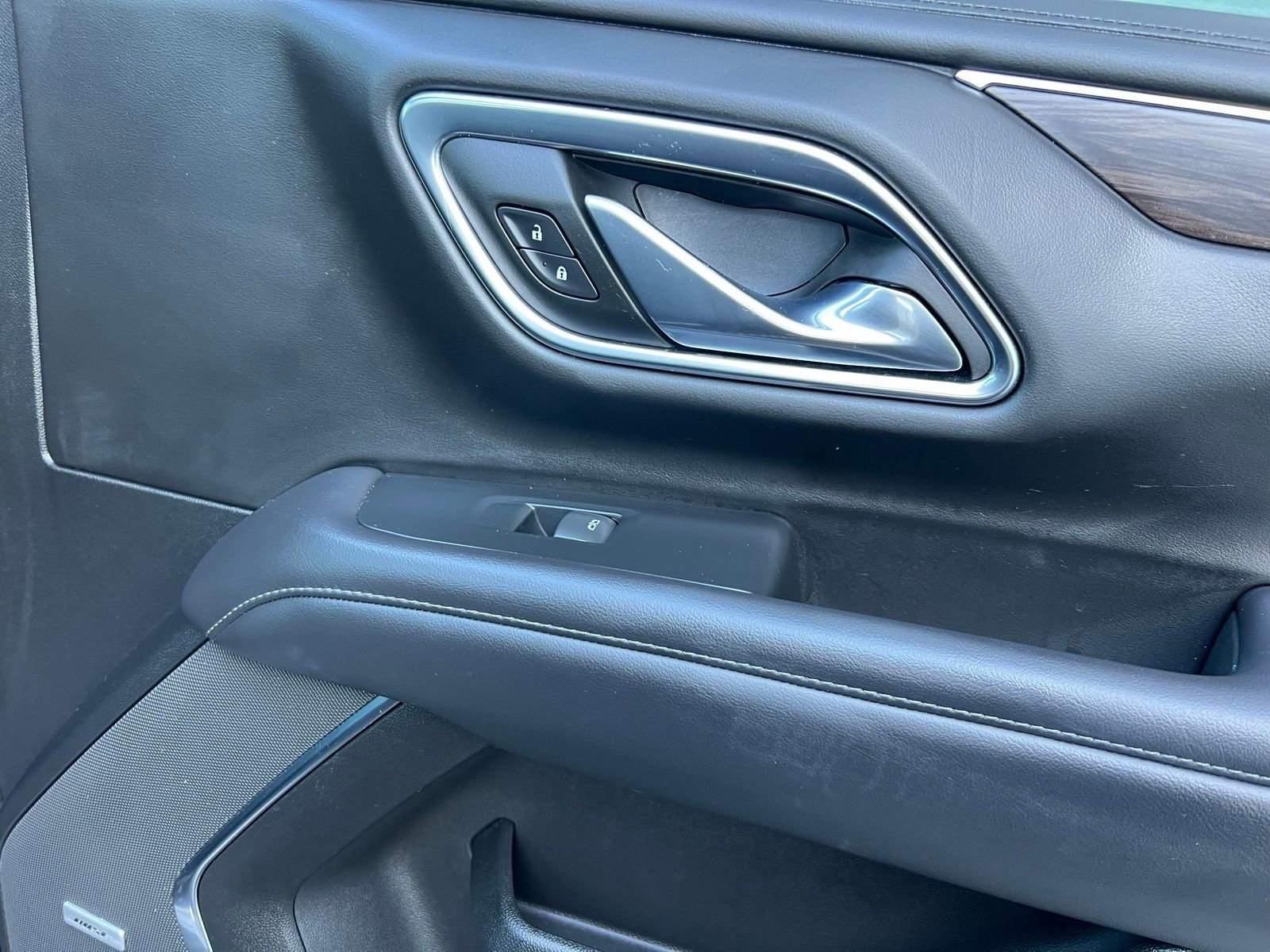 Used 2022 Chevrolet Tahoe Z71 w/ Luxury Package image 67