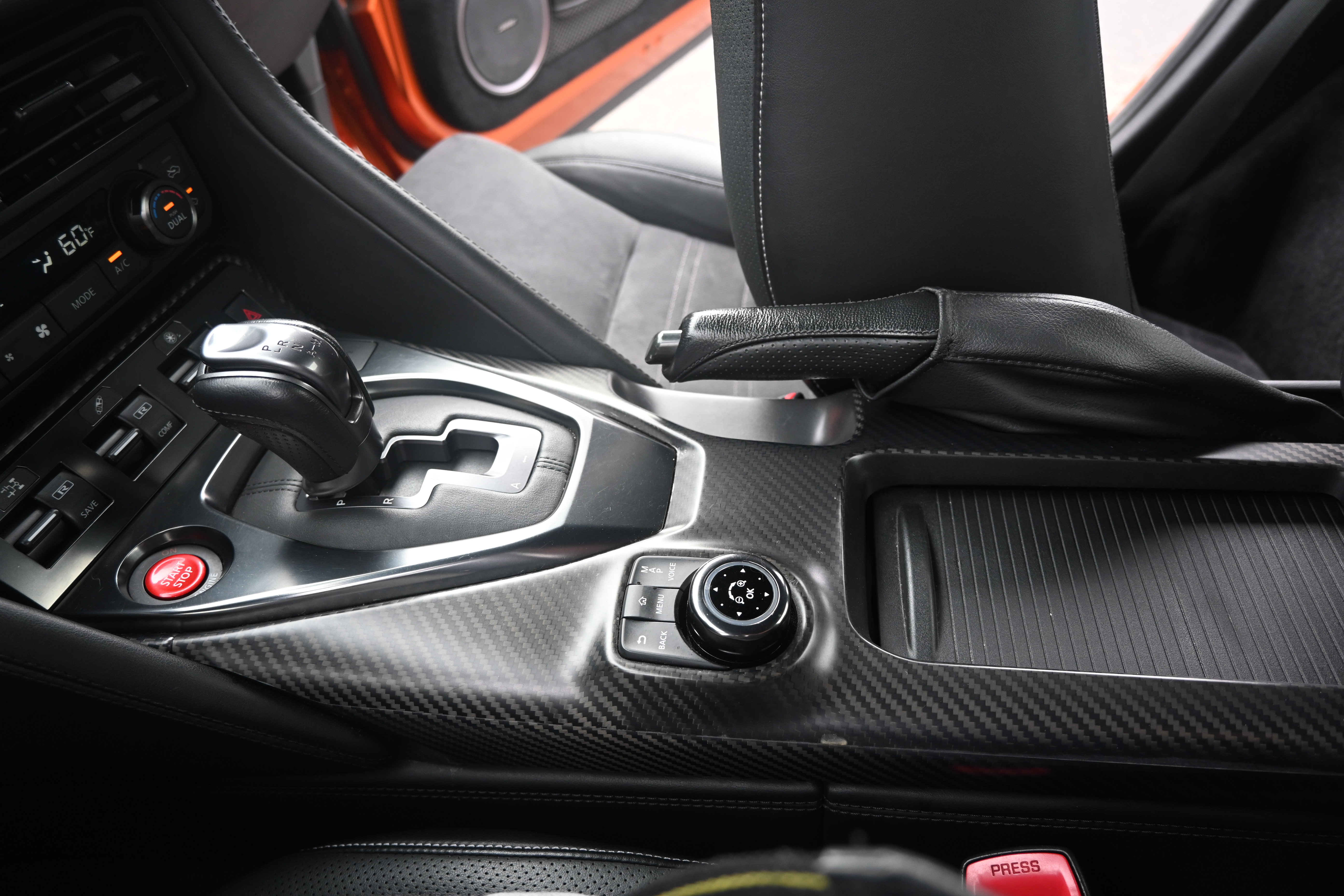 Used 2017 Nissan GT-R Premium image 37