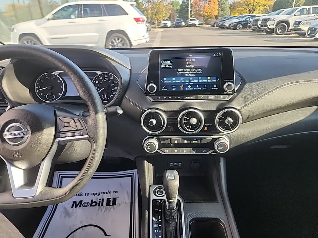 Certified 2023 Nissan Sentra SV FWD image 17