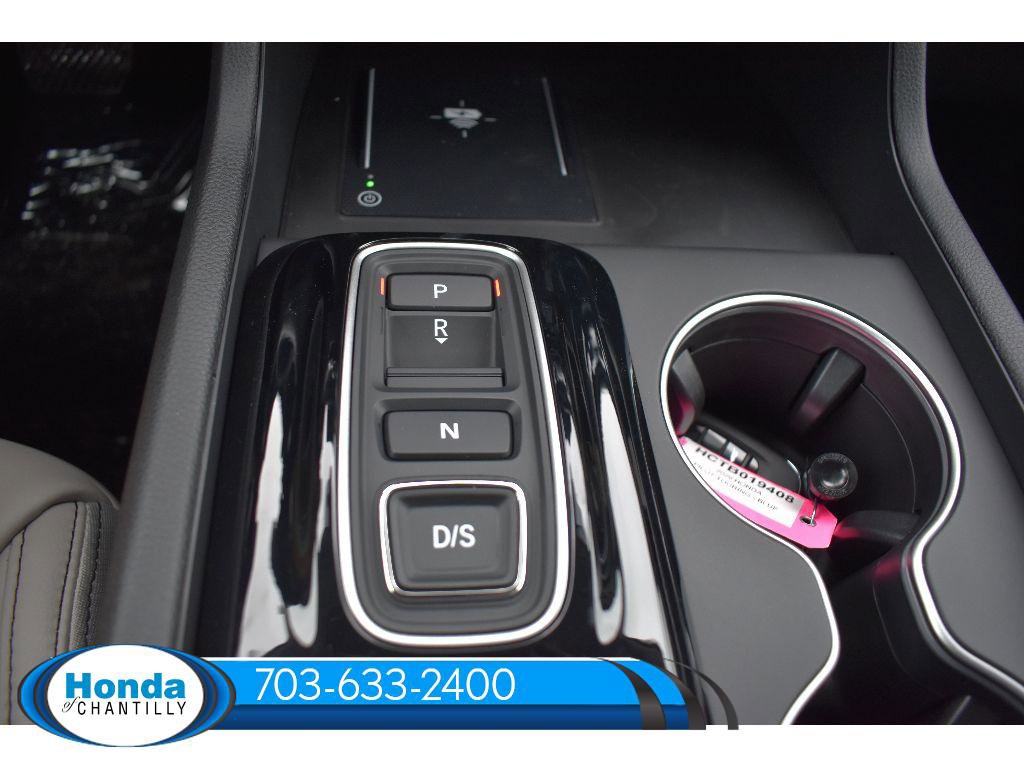 New 2026 Honda Pilot Touring image 17