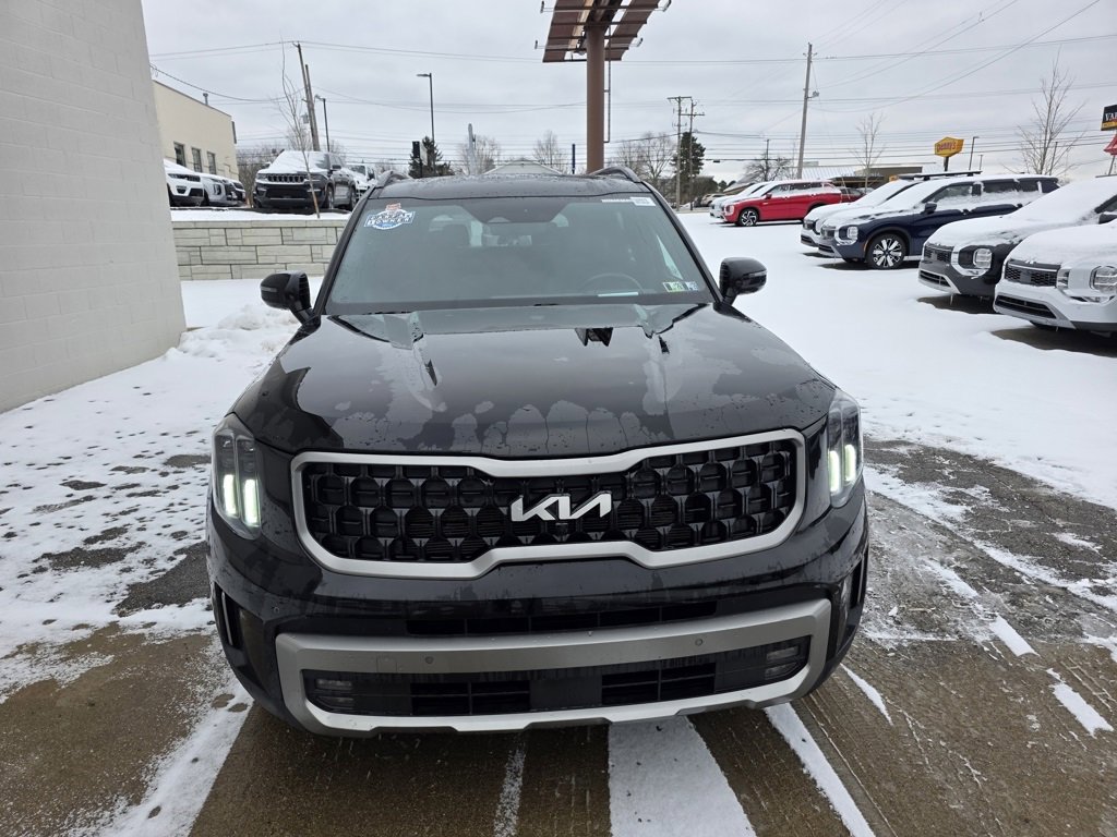 Used 2023 Kia Telluride SX Prestige X-Line image 2
