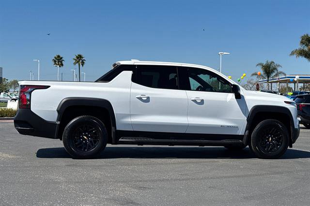 New 2026 Chevrolet Silverado EV LT image 3