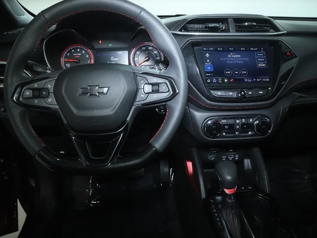 Certified 2023 Chevrolet TrailBlazer RS w/ Sun and Liftgate Package AWD/4WD image 30