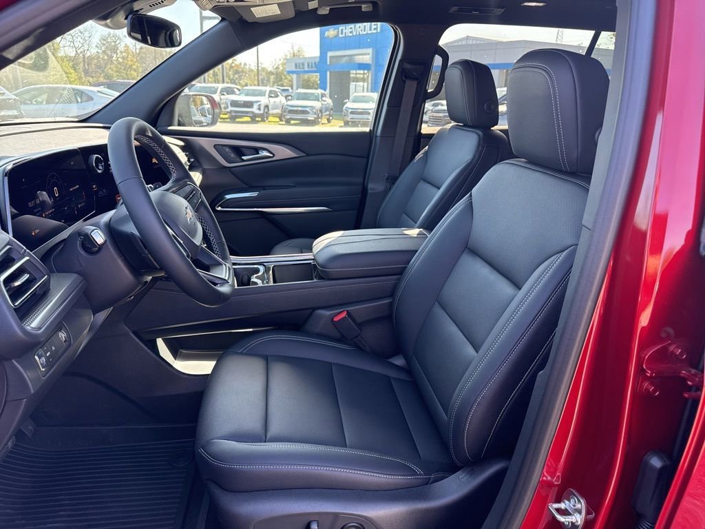 New 2026 Chevrolet Traverse LT w/ Sun and Wheel Package image 11