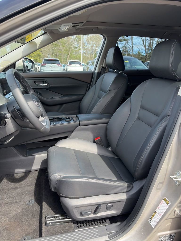 Certified 2023 Nissan Rogue SL w/ SL Premium Package image 9