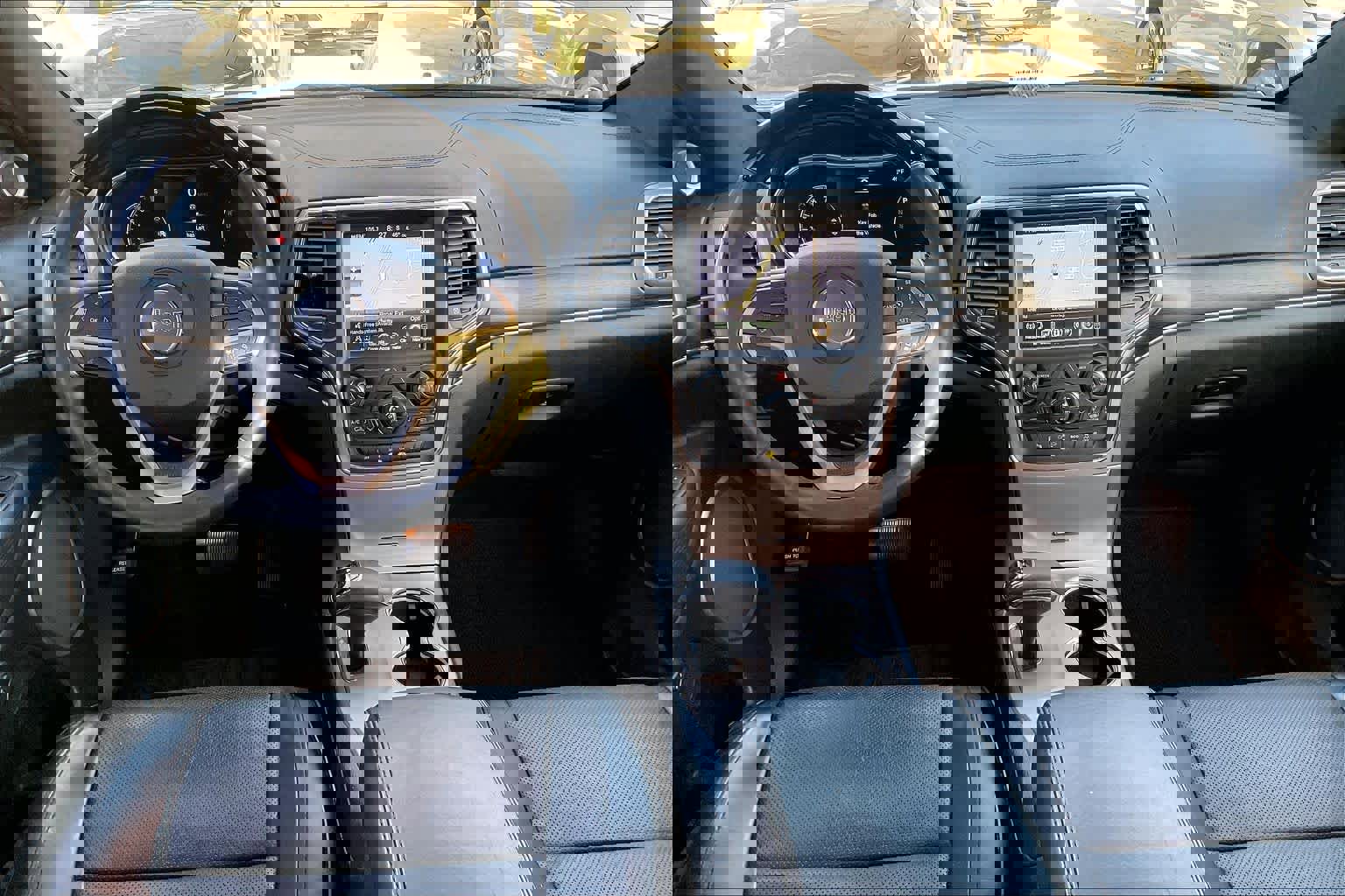 Used 2014 Jeep Grand Cherokee Summit image 14