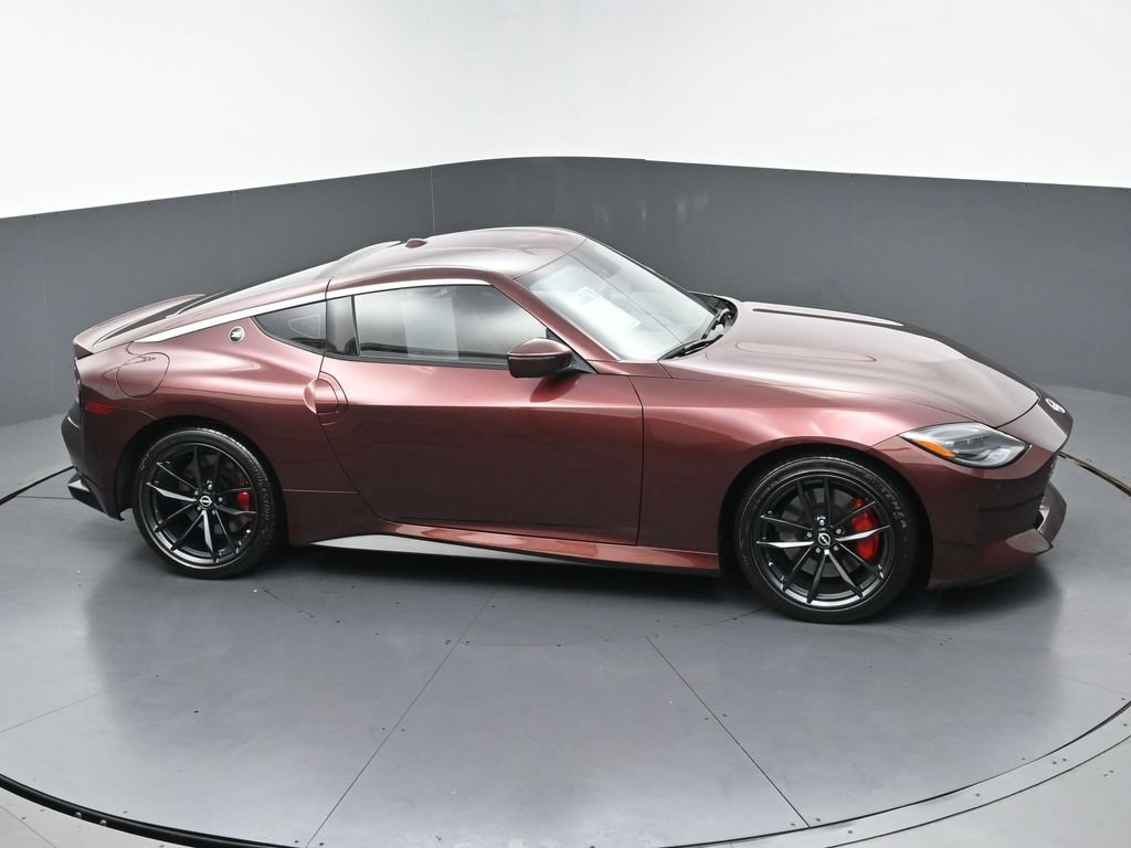 Used 2025 Nissan Z Performance w/ Floor Mat Package RWD image 39