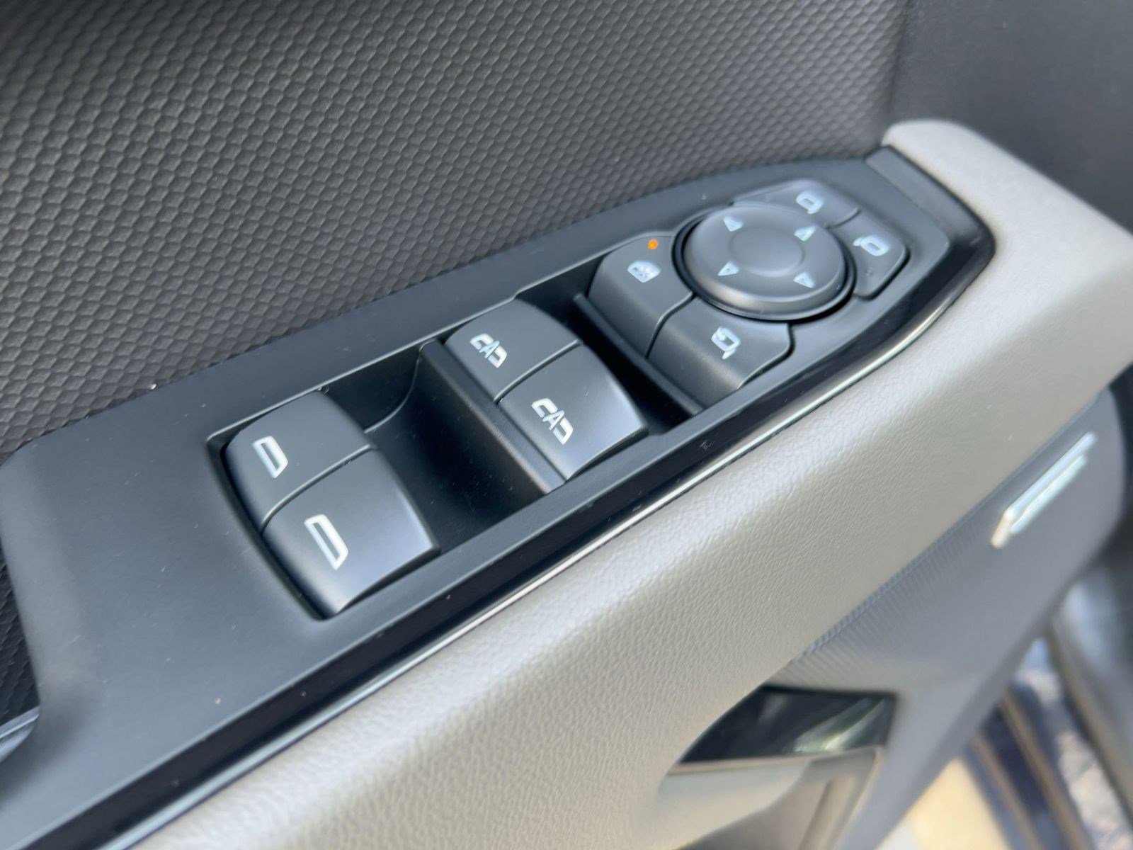 Used 2023 Chevrolet Silverado 1500 ZR2 w/ Technology Package image 21