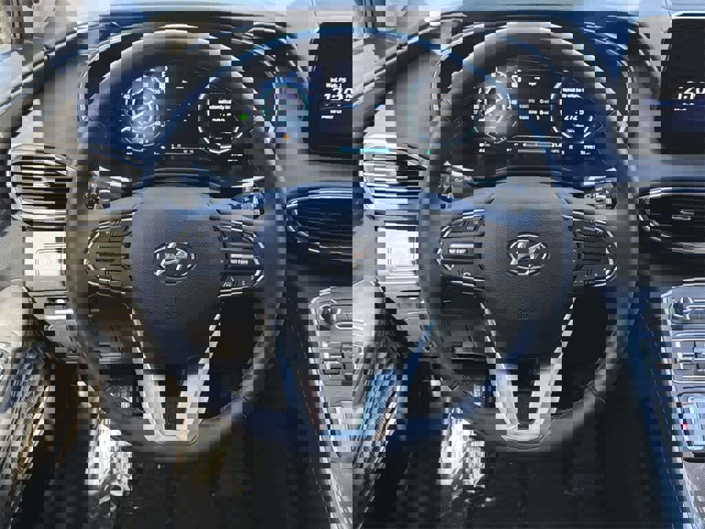 Used 2022 Hyundai Santa Fe Limited image 12