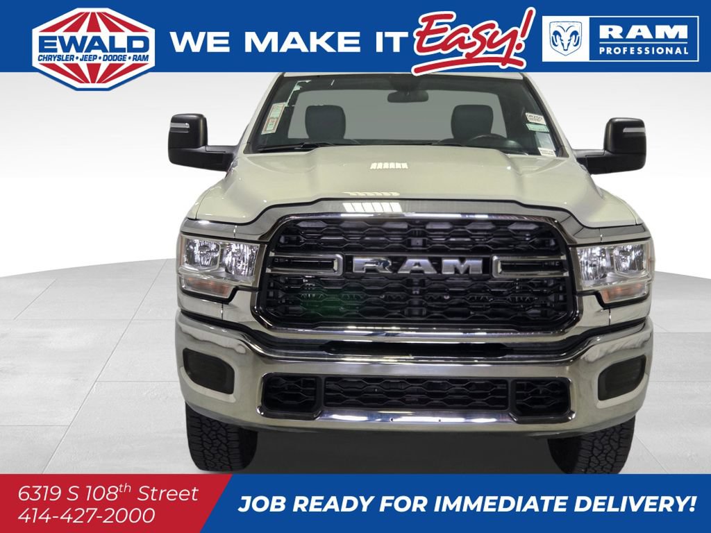 New 2024 RAM 2500 Tradesman w/ Chrome Appearance Group AWD/4WD image 16