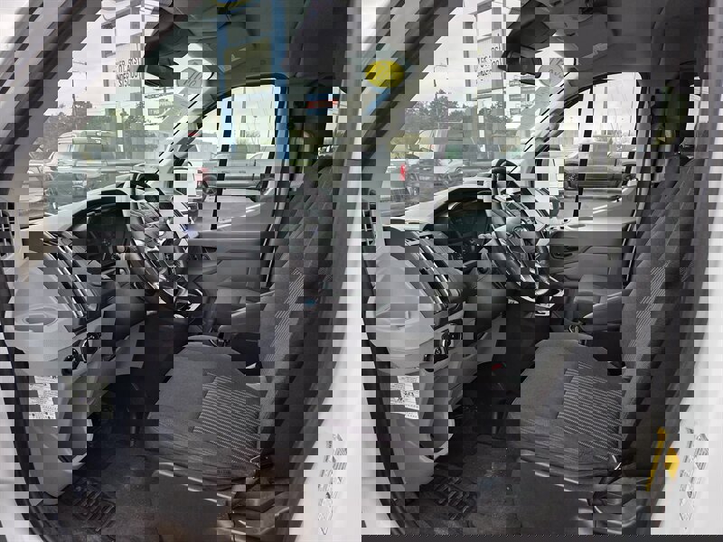 Used 2017 Ford Transit 350 XLT image 10