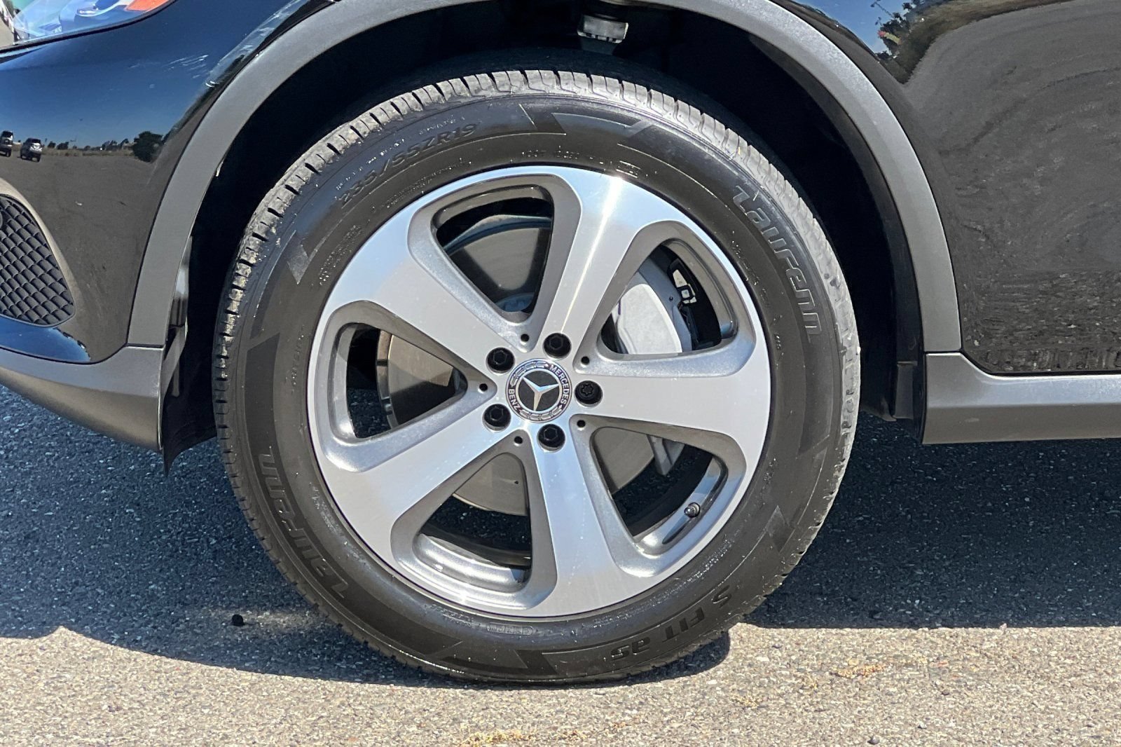 Used 2019 Mercedes-Benz GLC 300 image 11