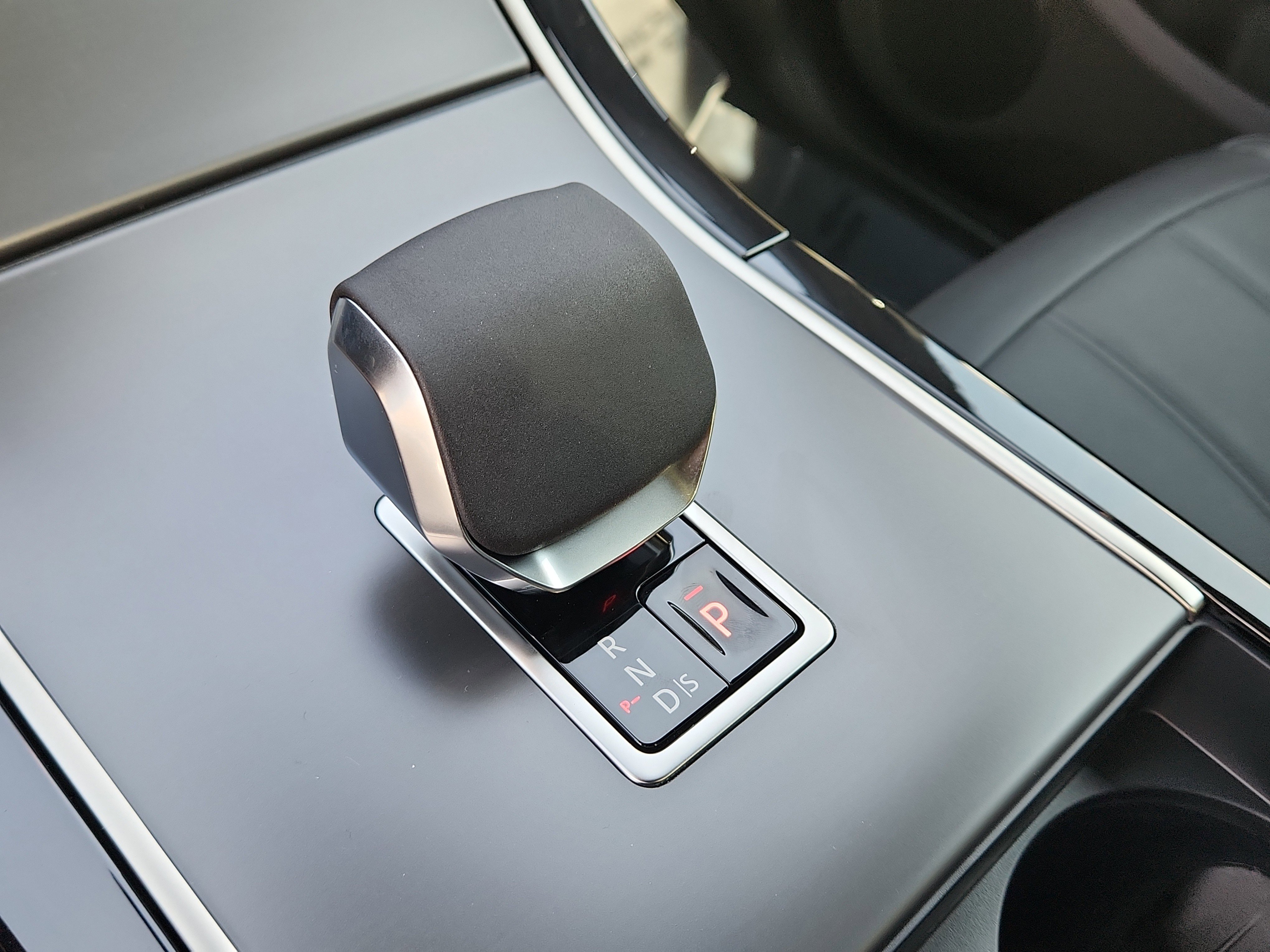 New 2026 Land Rover Range Rover Evoque S image 26
