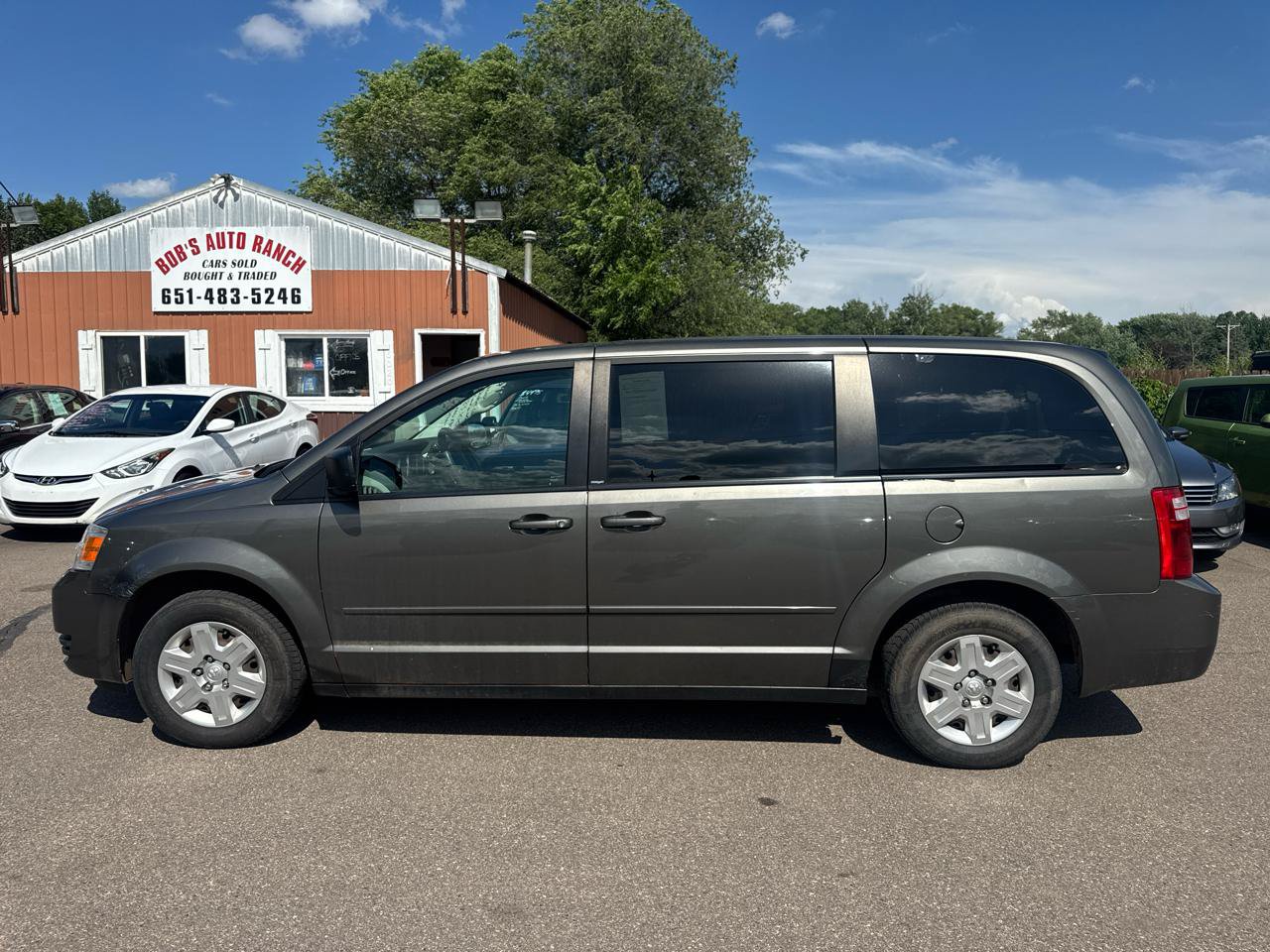 Used 2010 Dodge Grand Caravan SE FWD image 8