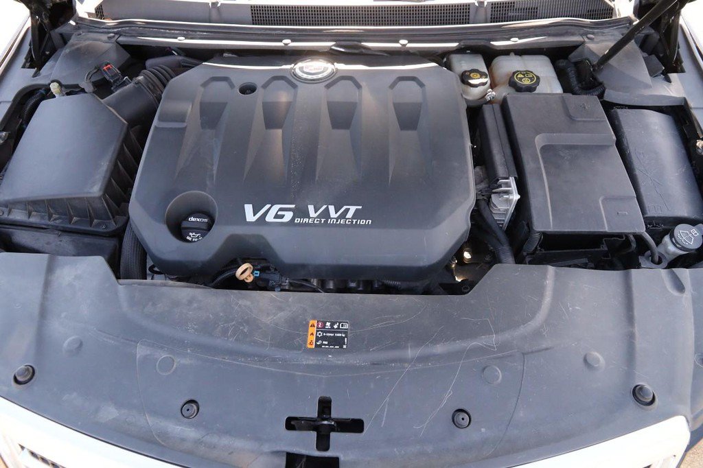 Used 2013 Cadillac XTS Premium FWD image 29