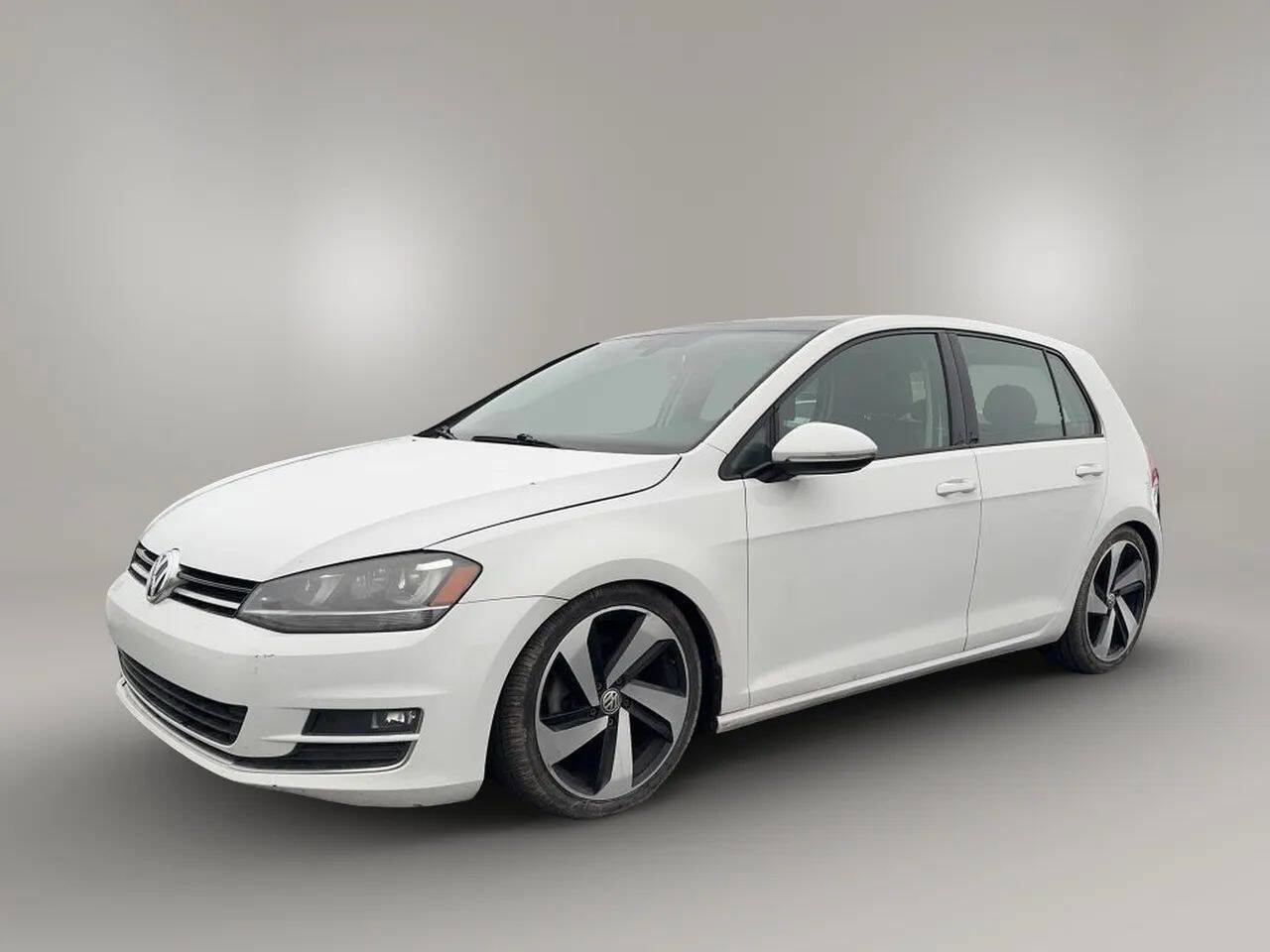 Used 2015 Volkswagen Golf TDI SEL w/ Lighting Package (SEL) image 3