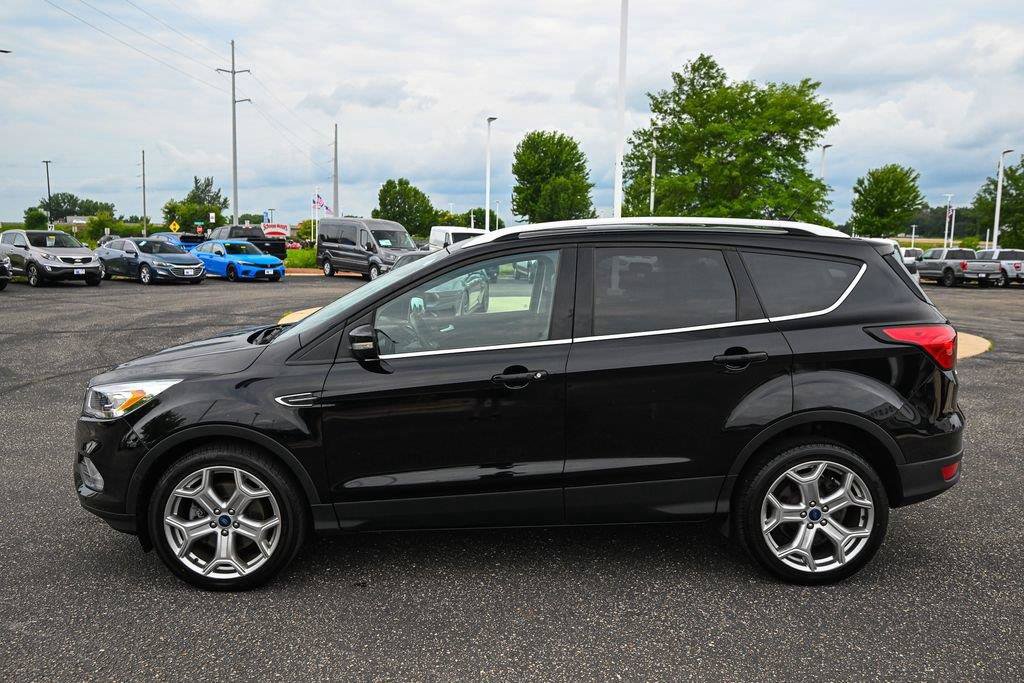 Used 2019 Ford Escape Titanium AWD/4WD image 8