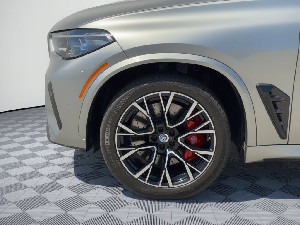 Used 2023 BMW X5 M w/ Competition Package AWD/4WD image 13