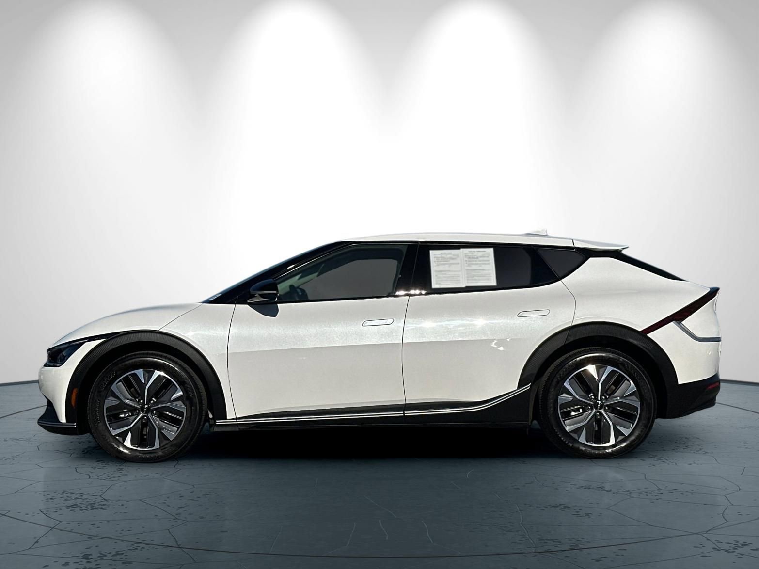 Used 2024 Kia EV6 Light image 7