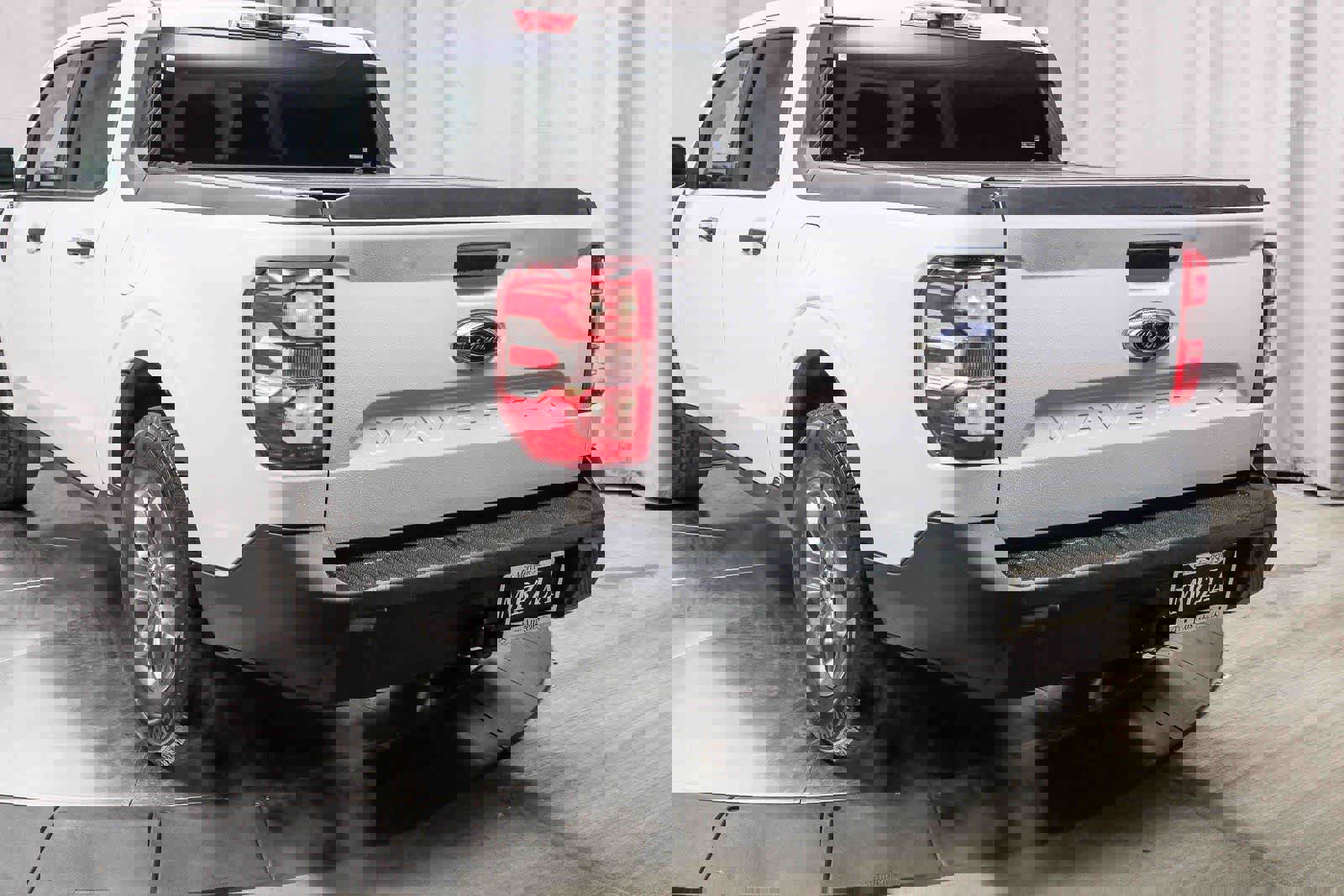 Used 2022 Ford Maverick XLT w/ Equipment Group 300A Standard image 8