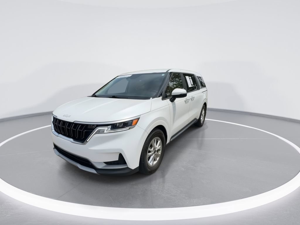 Used 2022 Kia Carnival LX FWD image 4