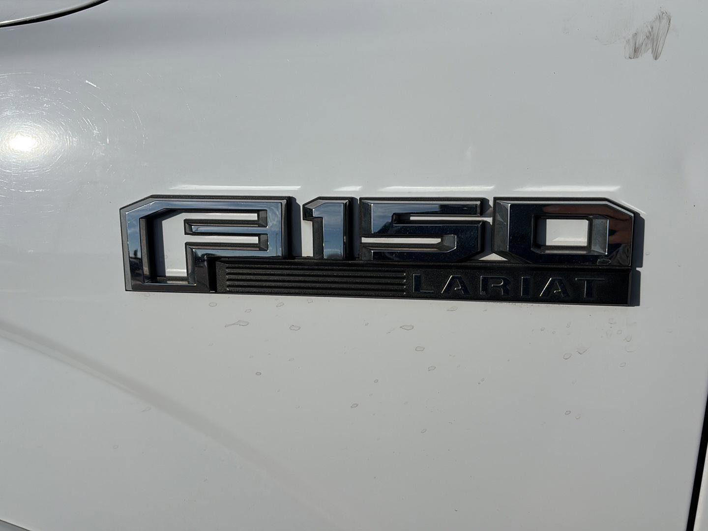 Used 2016 Ford F150 Lariat w/ Equipment Group 502A Luxury image 5