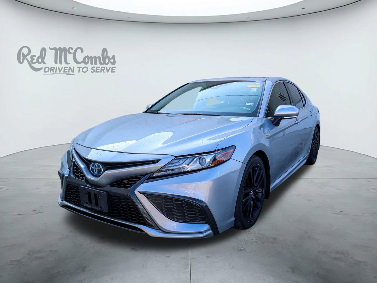 Used 2021 Toyota Camry XSE w/ Cold Weather Package