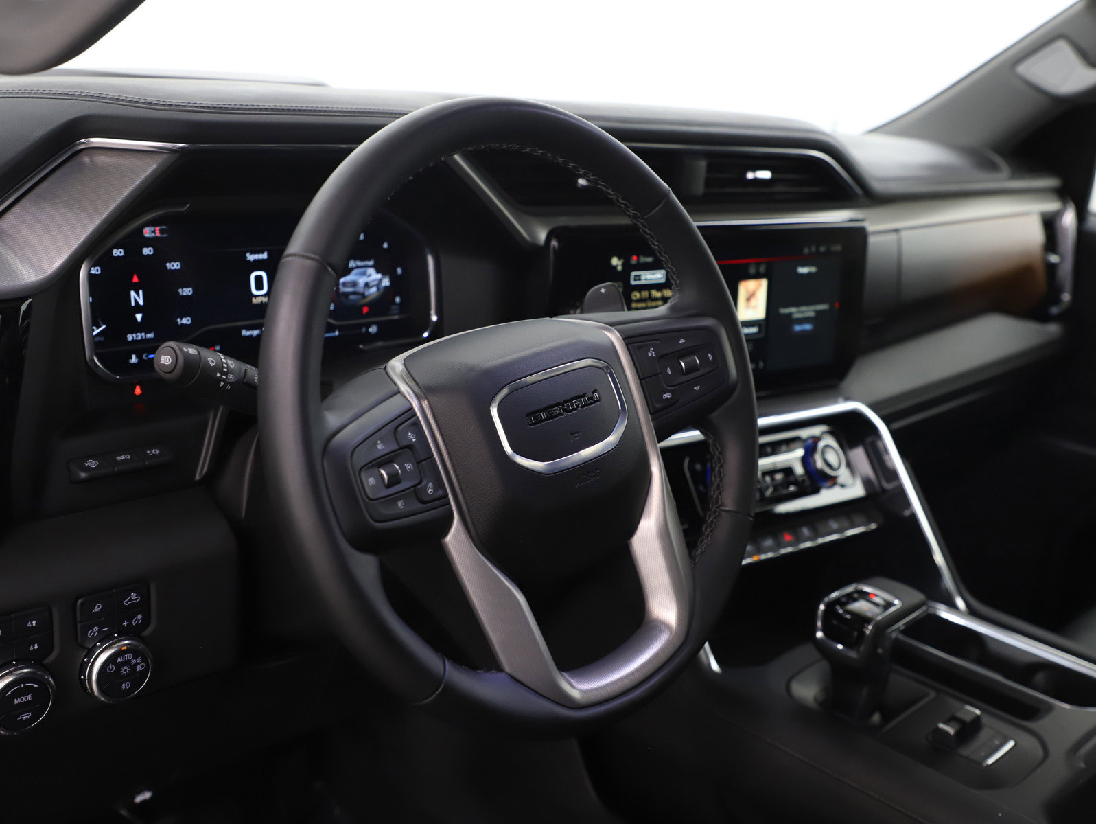 Used 2025 GMC Sierra 1500 Denali w/ Denali Reserve Package image 21