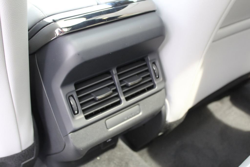 Used 2026 Land Rover Range Rover Evoque S AWD/4WD image 21