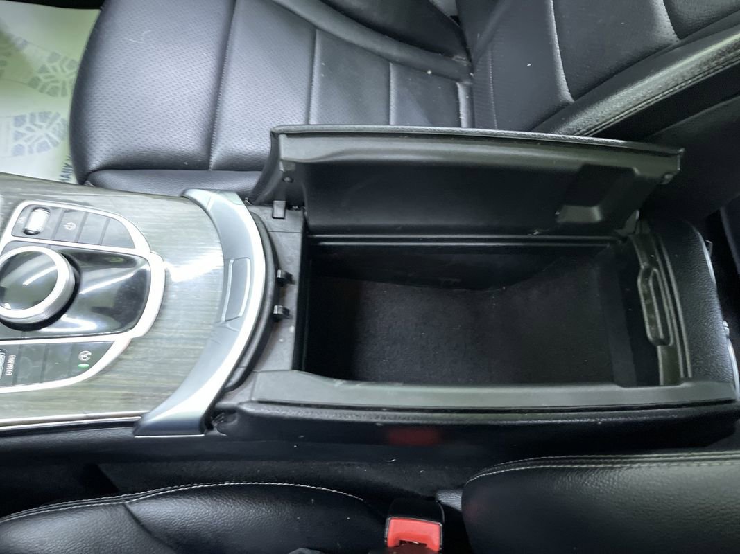 Used 2018 Mercedes-Benz C 300 4MATIC Sedan w/ Premium Package image 25