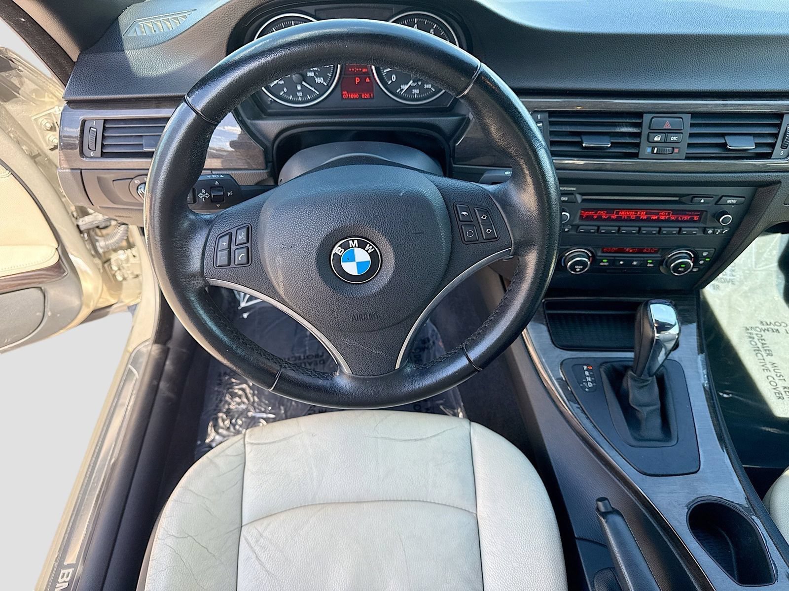 Used 2011 BMW 328i Convertible RWD image 16