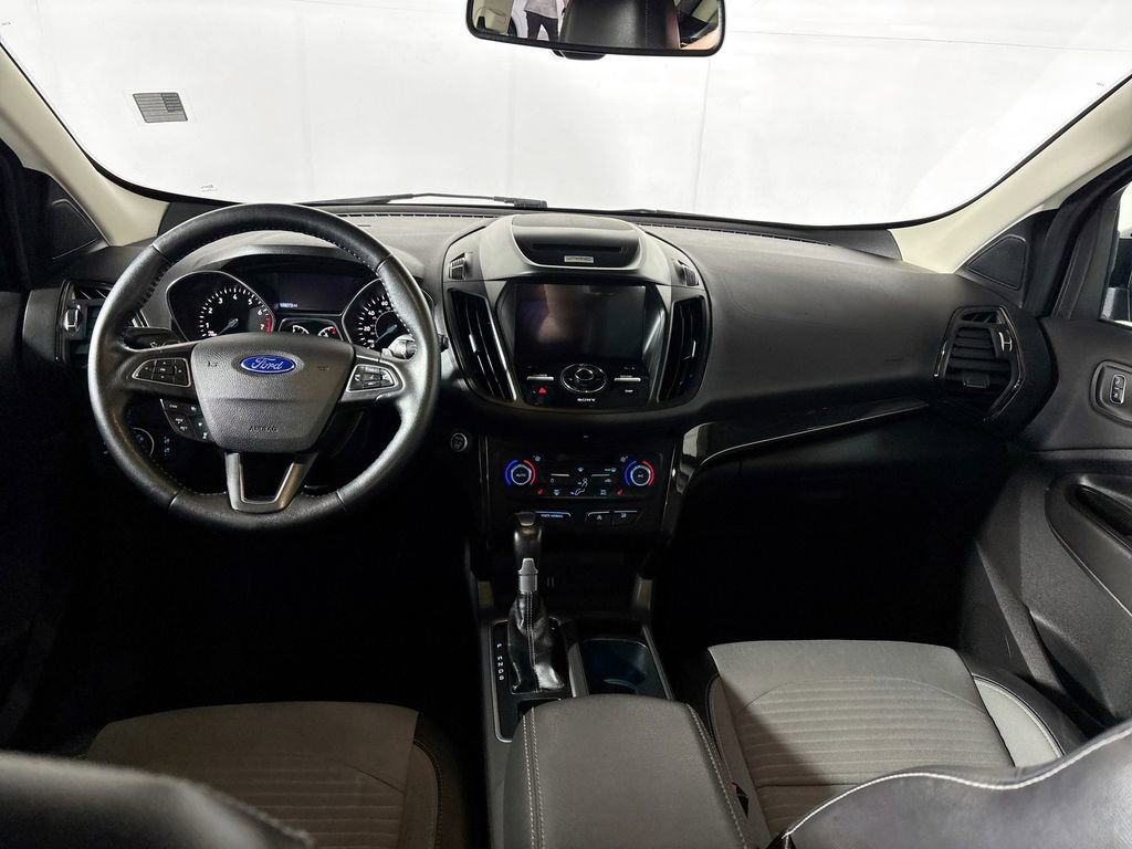 Used 2017 Ford Escape Titanium AWD/4WD image 12