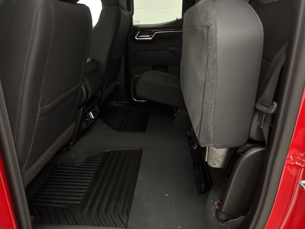 New 2026 GMC Sierra 1500 Elevation image 39