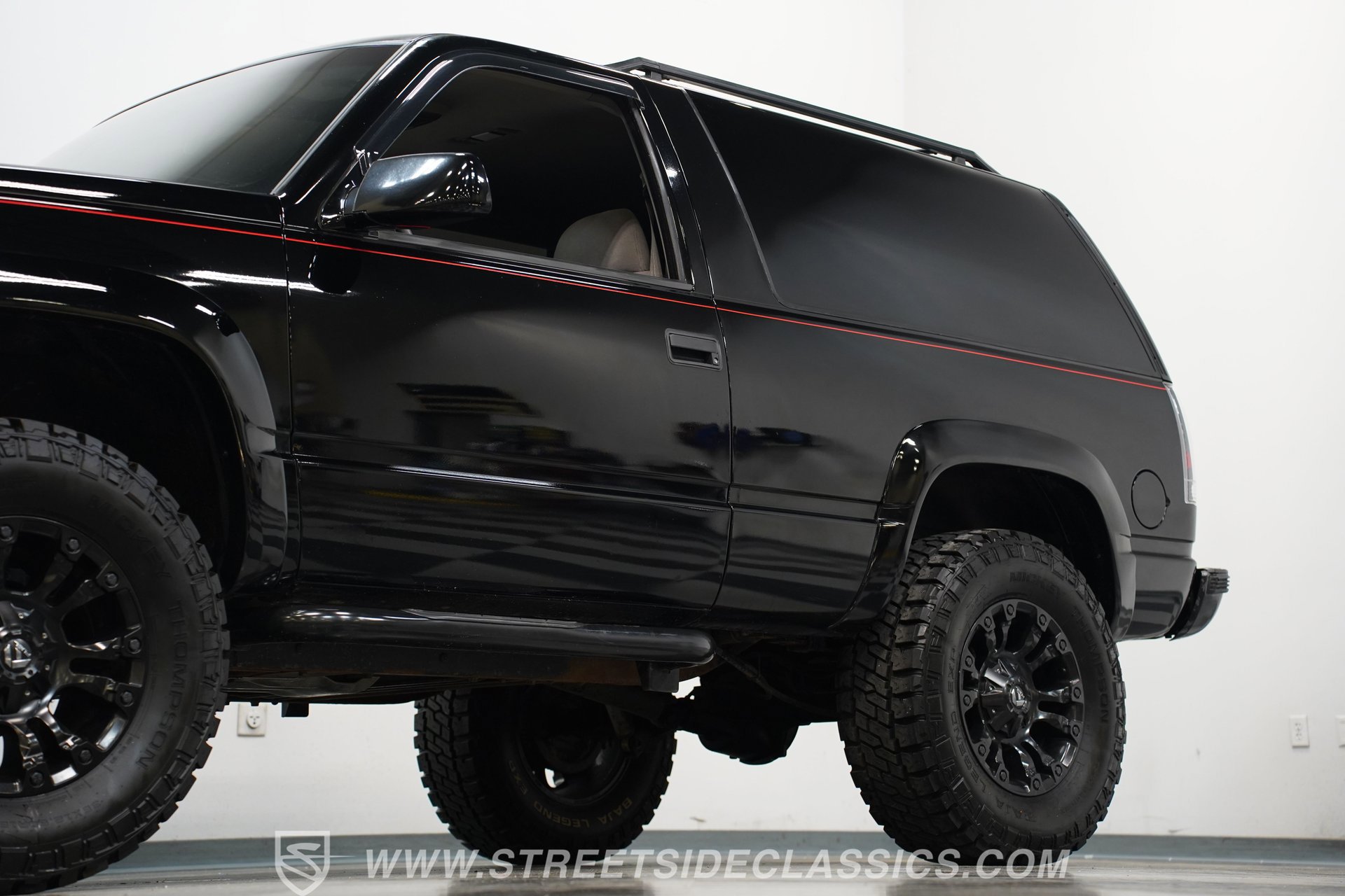 Used 1996 Chevrolet Tahoe Z71 image 21