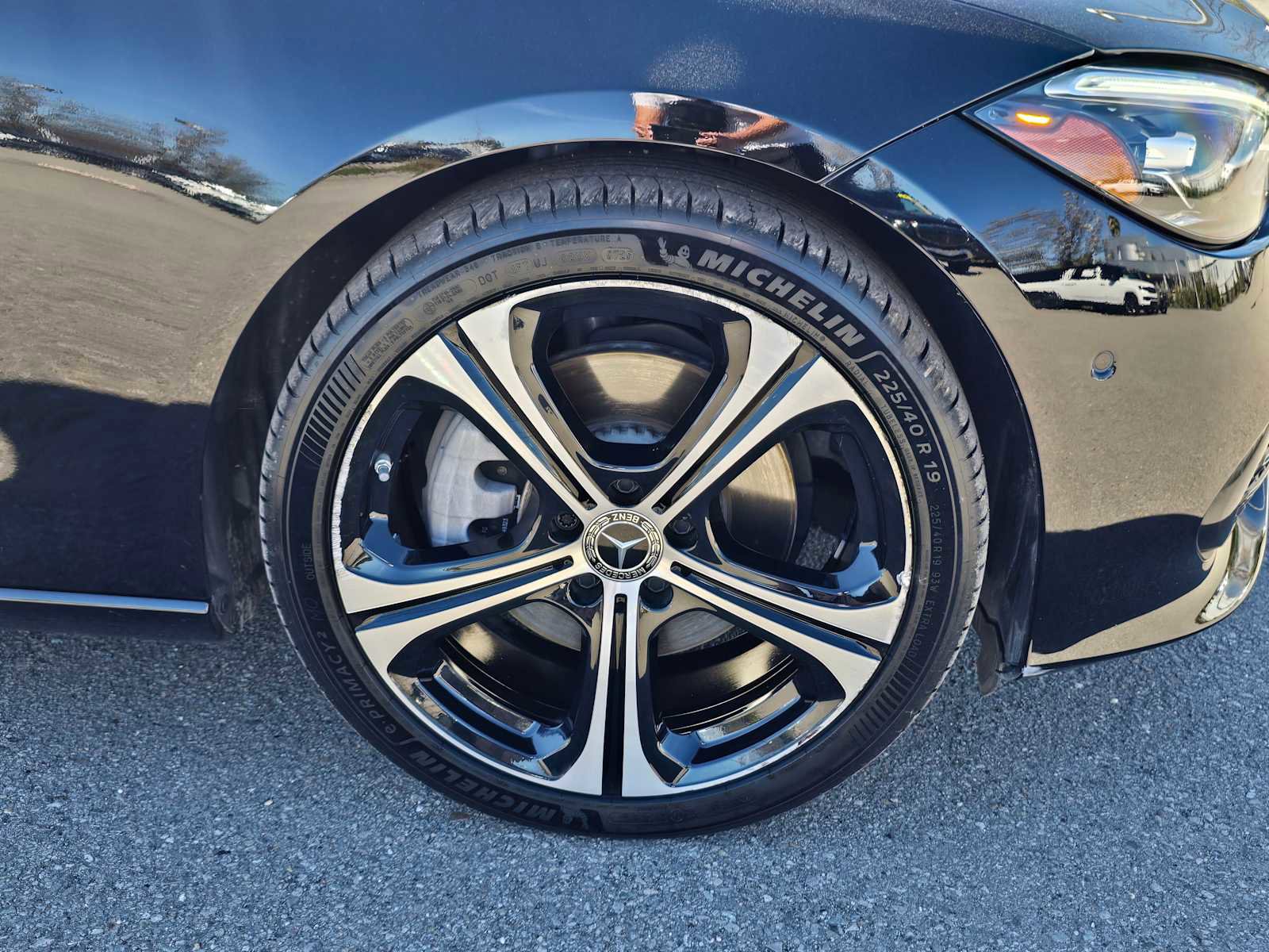 Used 2024 Mercedes-Benz C 300 Sedan image 9